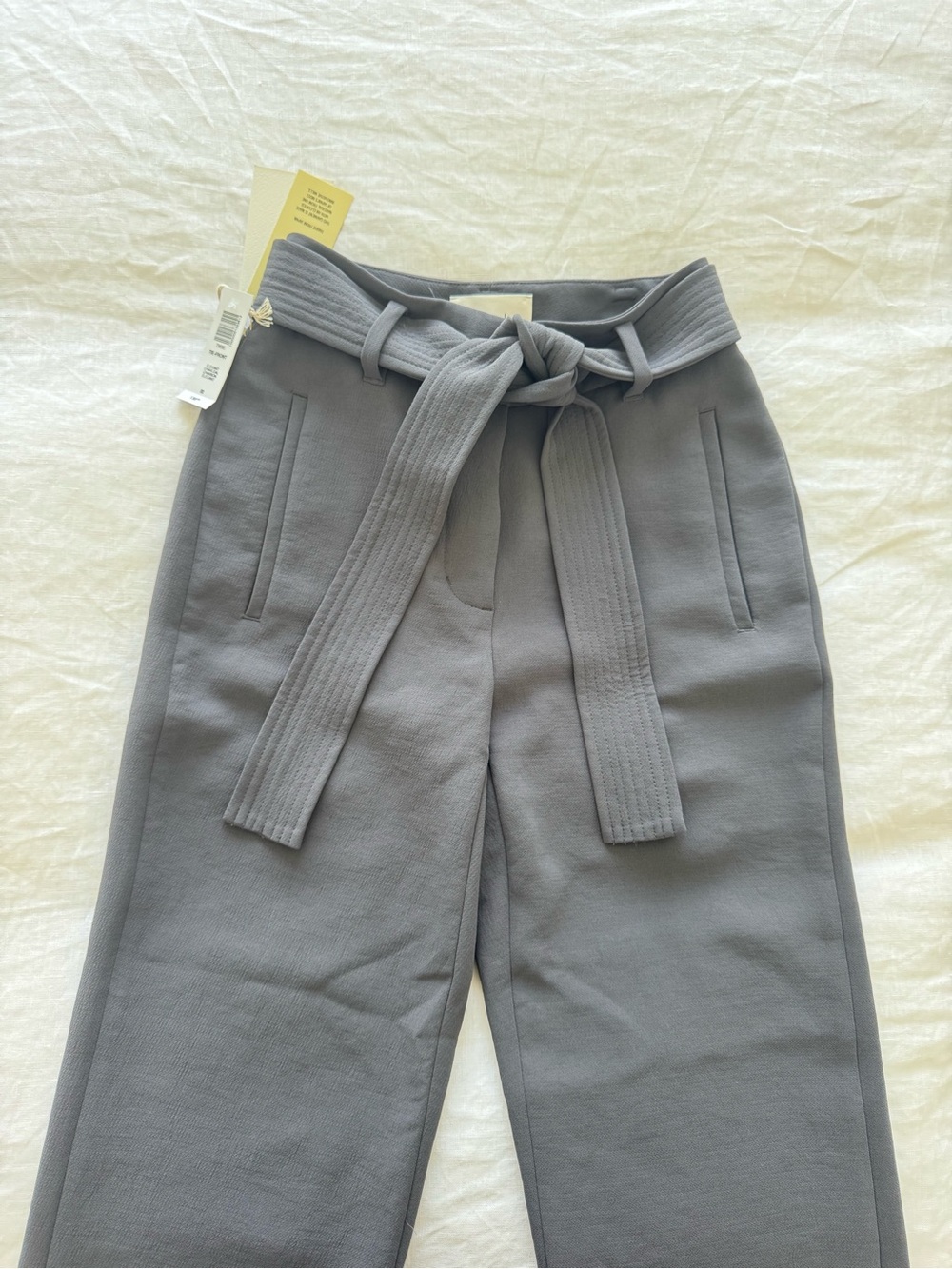 Aritzia Women's Gray Paperbag Ankle Pants with Tie Belt